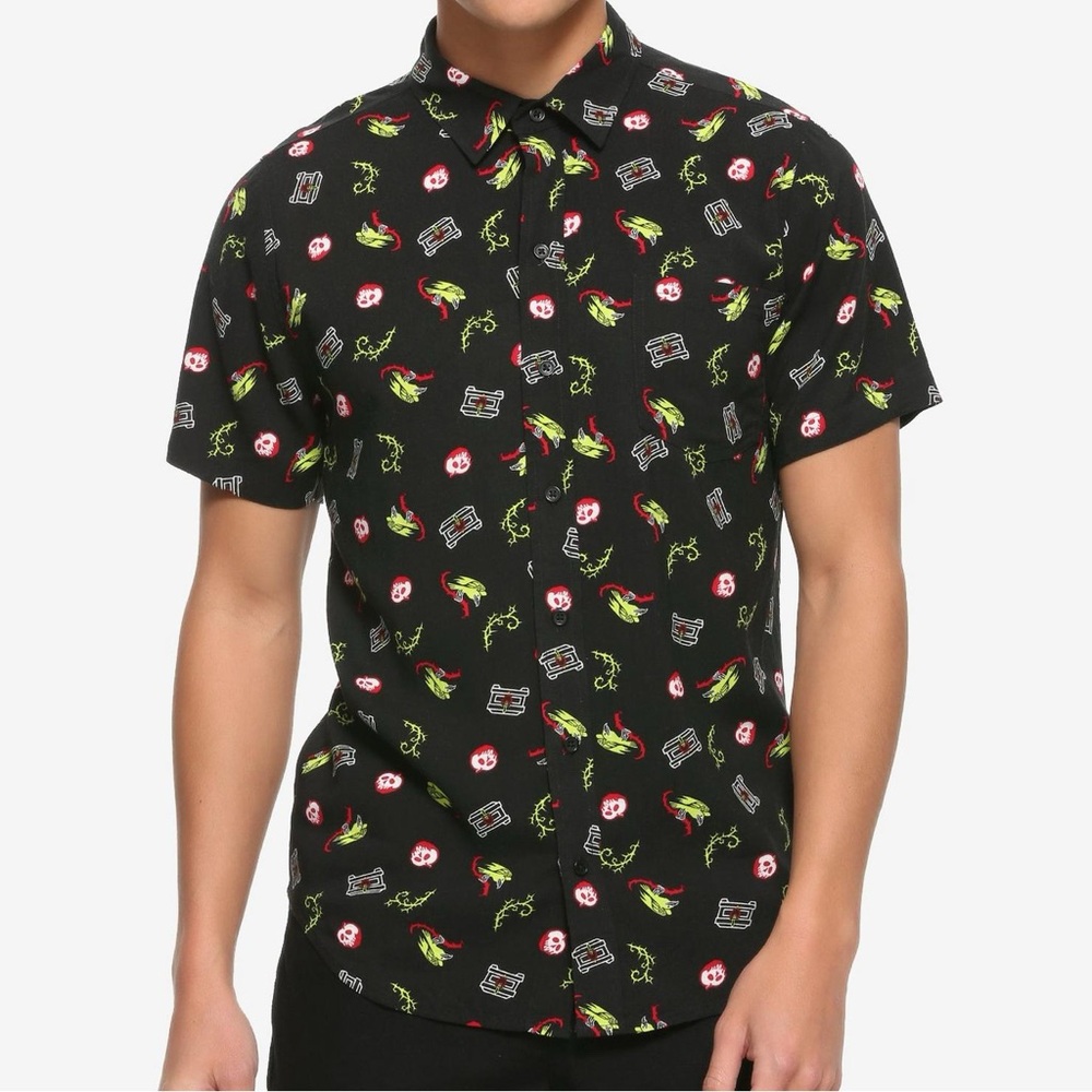 Disney Snow White And The Seven Dwarfs Evil Queen Icons Woven Button-Up